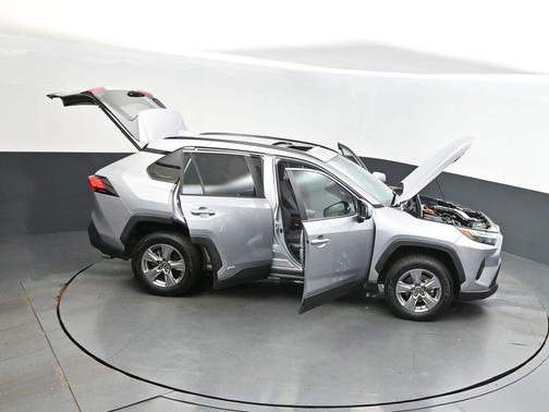 2023 Toyota RAV4 Hybrid XLE
