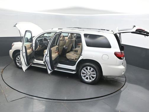 2018 Toyota Sequoia Platinum