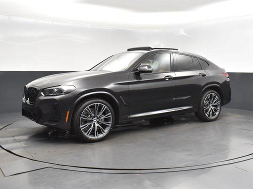 2025 BMW X4 xDrive30i