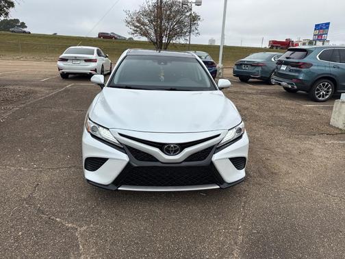 2020 Toyota Camry XSE