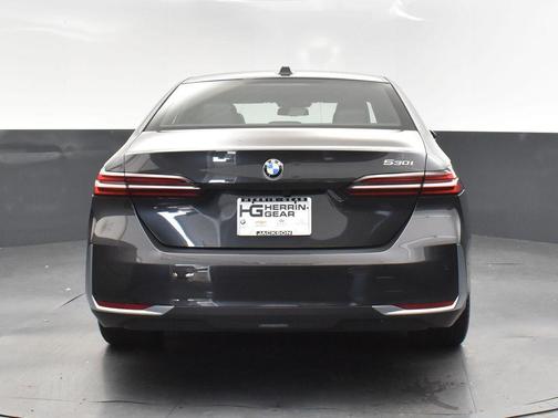 2024 BMW 530 i