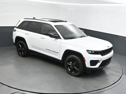2023 Jeep Grand Cherokee Altitude