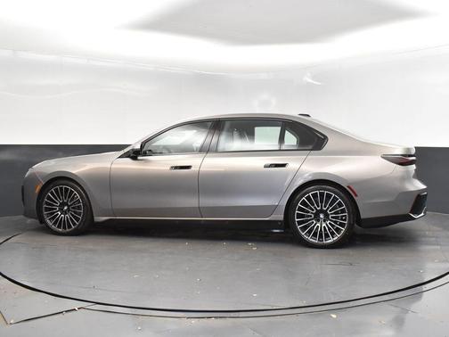 2025 BMW i7 eDrive50