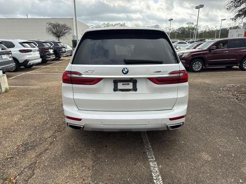 2019 BMW X7 xDrive40i