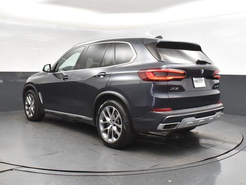2022 BMW X5 sDrive40i