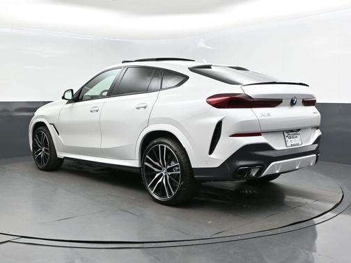 2026 BMW X6 xDrive40i