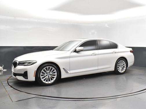 2021 BMW 530 i