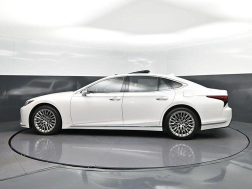 White Pearl 2024 Lexus LS 500 Base