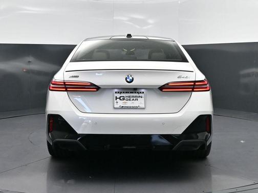 2026 BMW 540 i xDrive