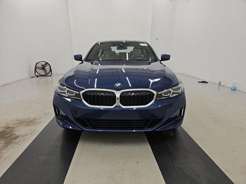 2024 BMW 330 i