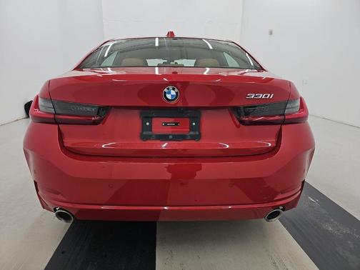 2024 BMW 330 i