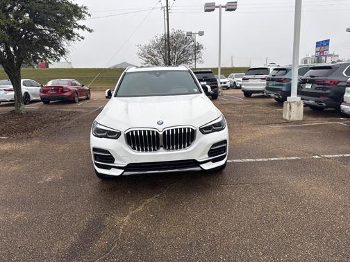 2023 BMW X5 sDrive40i