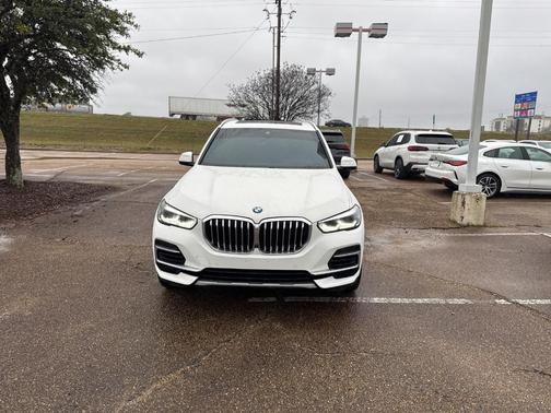 2023 BMW X5 sDrive40i