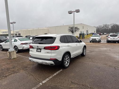 2023 BMW X5 sDrive40i