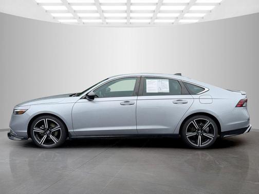 Lunar Silver Metallic 2023 Honda Accord Hybrid Sport