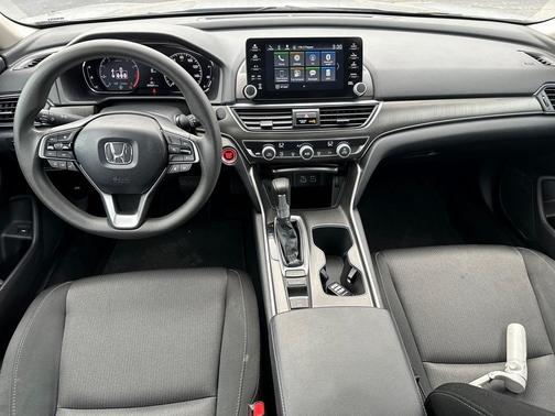 Photo 4 of 43 of 2021 Honda Accord LX 1.5T