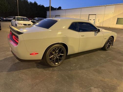 2022 Dodge Challenger R/T