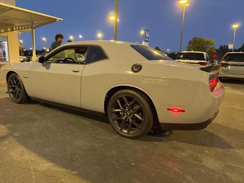 2022 Dodge Challenger R/T