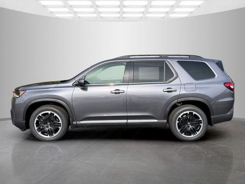 Modern Steel Metallic 2026 Honda Pilot Touring 8-Passenger