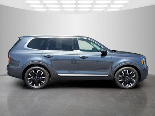 Gravity Gray 2024 Kia Telluride SX Prestige