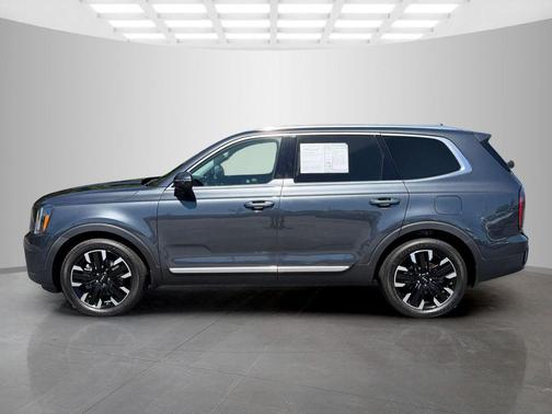 Gravity Gray 2024 Kia Telluride SX-Prestige