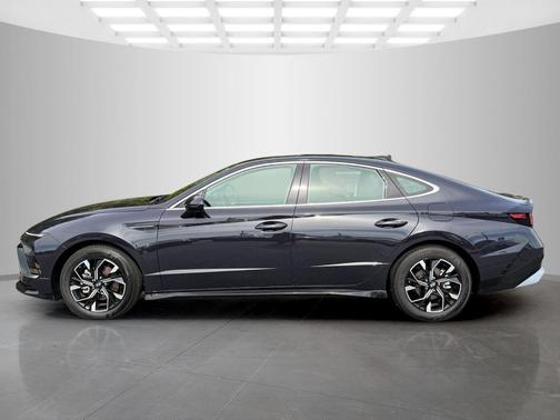 Carbon Blue 2025 Hyundai SONATA SEL