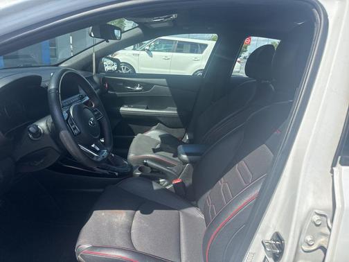 Snow White Pearl 2020 Kia Forte GT
