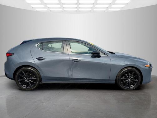 2024 Mazda Mazda3 2.5 S Carbon Edition