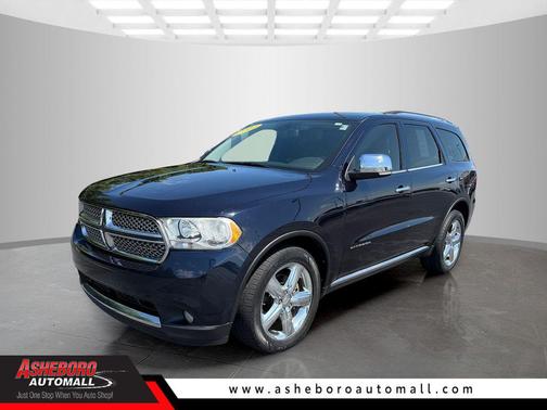 Blackberry Pearlcoat 2011 Dodge Durango Citadel