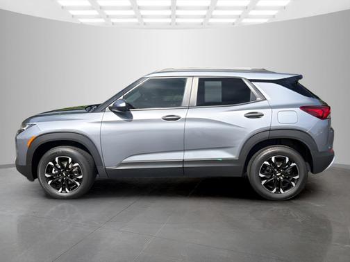 Satin Steel Metallic 2022 Chevrolet Trailblazer LT