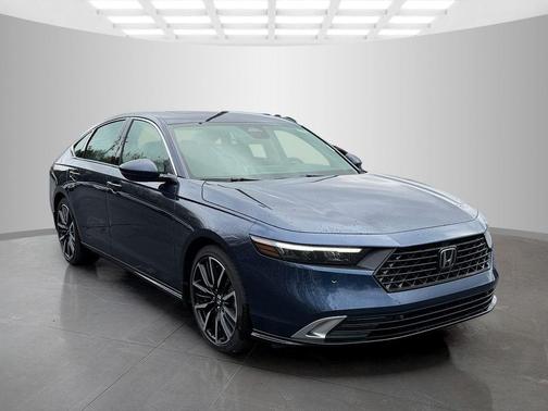 Meteorite Gray Metallic 2026 Honda Accord Hybrid Touring