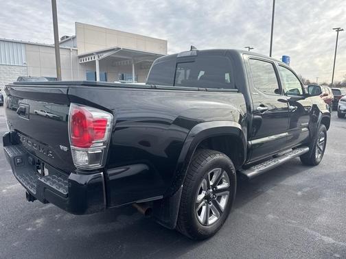 2017 Toyota Tacoma Limited