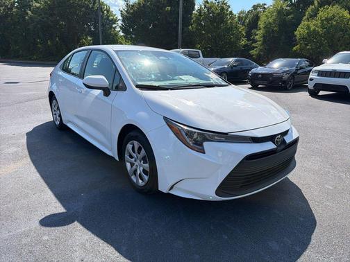 Ice Cap 2025 Toyota Corolla LE
