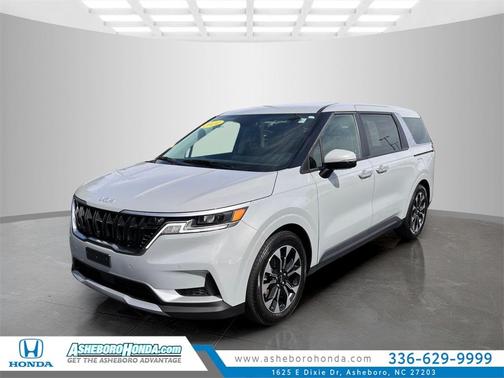 2024 Kia Carnival EX