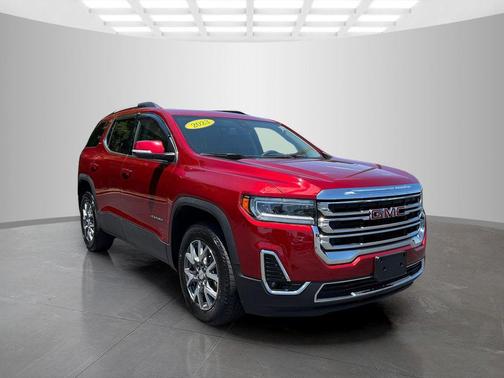Volcanic Red Tintcoat 2023 GMC Acadia AWD SLT