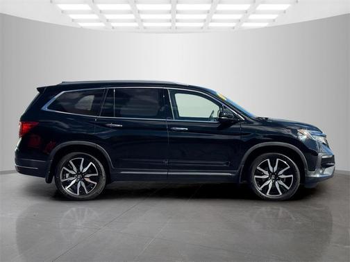 2021 Honda Pilot Touring 7-Passenger