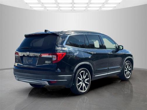 2021 Honda Pilot Touring 7-Passenger