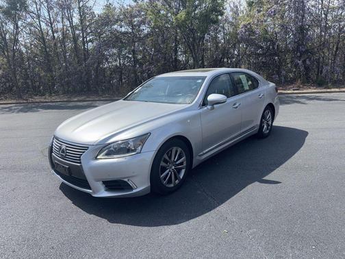 Silver 2016 Lexus LS 460 Base