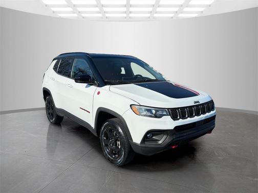 2023 Jeep Compass Trailhawk