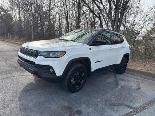 2023 Jeep Compass Trailhawk
