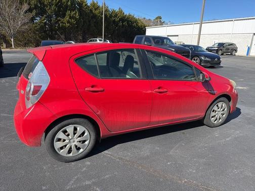 2012 Toyota Prius c 