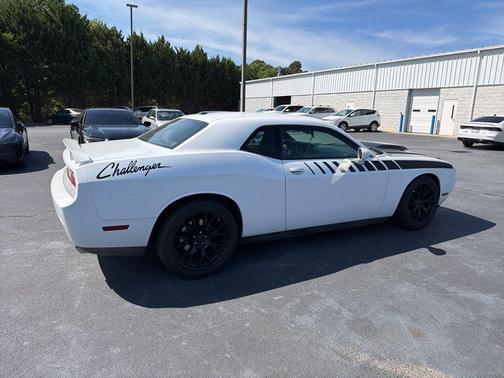 Bright White Clearcoat 2013 Dodge Challenger R/T