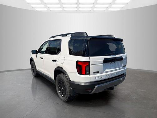 Platinum White Pearl 2026 Honda Passport AWD TrailSport Elite Blackout