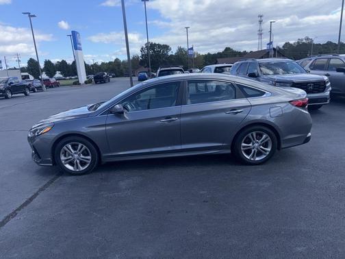 2018 Hyundai SONATA SEL