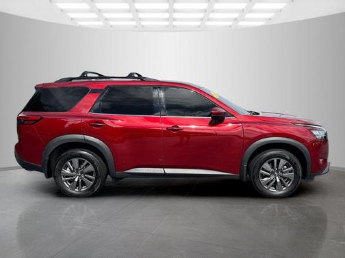 Scarlet 2024 Nissan Pathfinder SV FWD