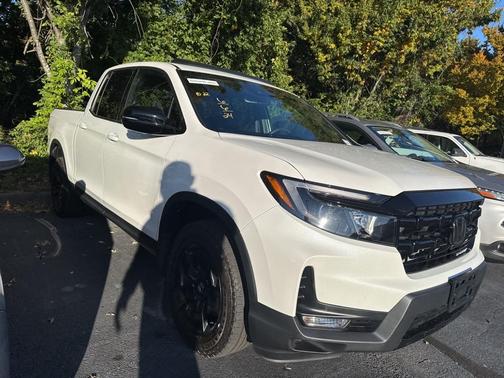 2024 Honda Ridgeline Black Edition
