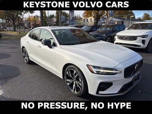 2025 Volvo S60 B5 Core