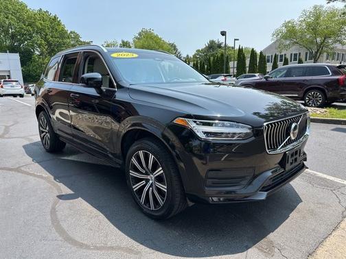 2023 Volvo XC90 B5 AWD Core