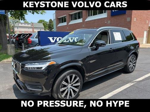 2023 Volvo XC90 B5 AWD Core
