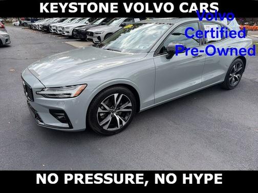 2025 Volvo S60 B5 Core